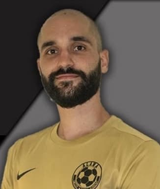 Νίκος Αδαμίδης: "Η Σημασία της Ισορροπημένης Διατροφής για την Απόδοση και Υγεία των Νέων Αθλητών"